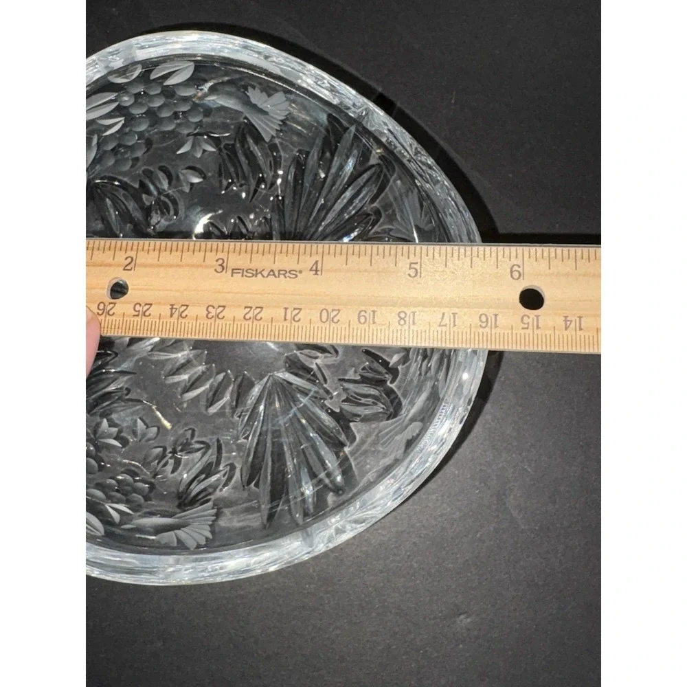 Mikasa Clear Crystal Beautiful Scalloped Hummingbird Bowl‎ 6x3